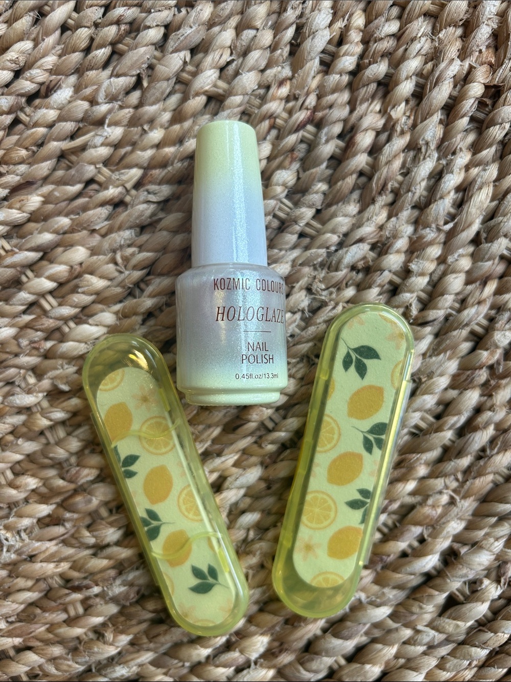 5/$10 Nail polish and files 🍋